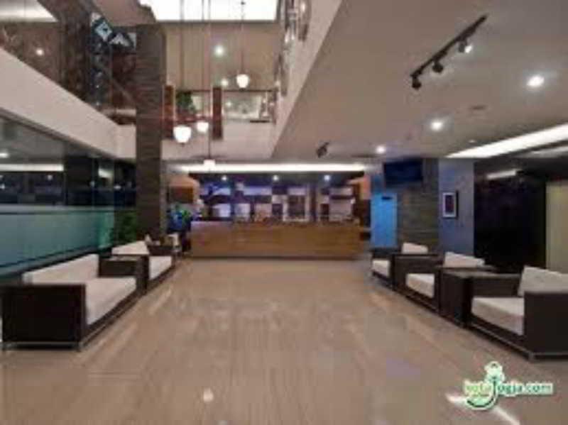Hotel Arjuna Yogyakarta Esterno foto